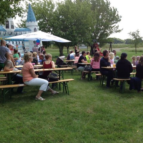 Kinderfest-Elbwiese4.jpg
