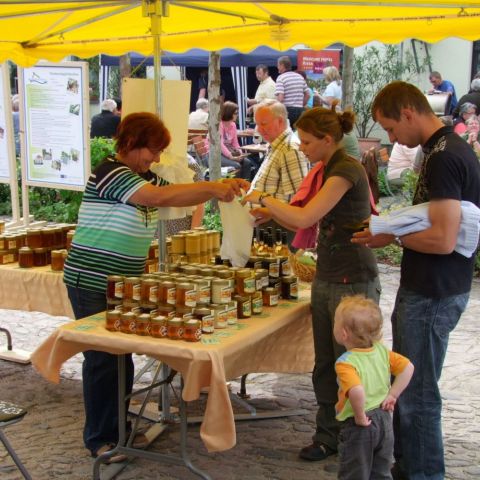 Regionalmarkt-Innenhof.jpg